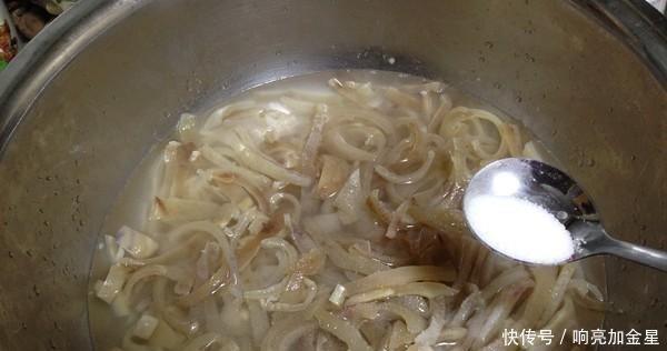 中国是“尴尬”的菜,他曾经是老一辈人的爱,但现在却无人知晓