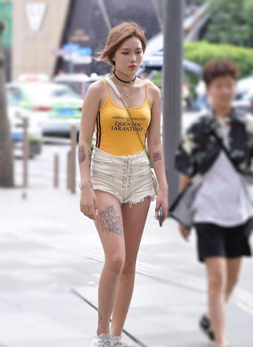 时尚|万里挑一的时尚美女,色彩造型,都不会让你失望