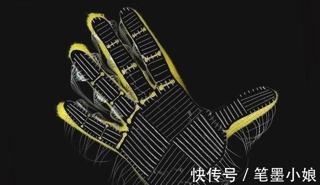 压力|科学家研发了现实版“无限手套”，能抓能感知，帮助肢体恢复功能