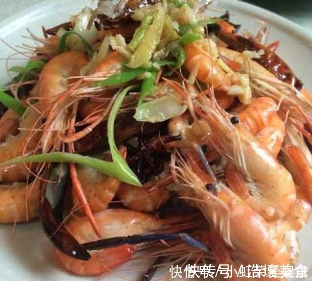 好吃|油爆虾的做法,太好吃了,一口一口停不下来!