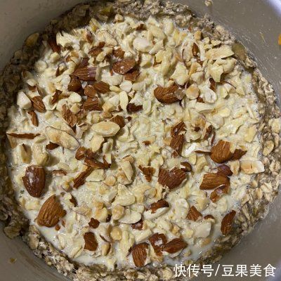 模具|香蕉红薯燕麦派！无油无糖