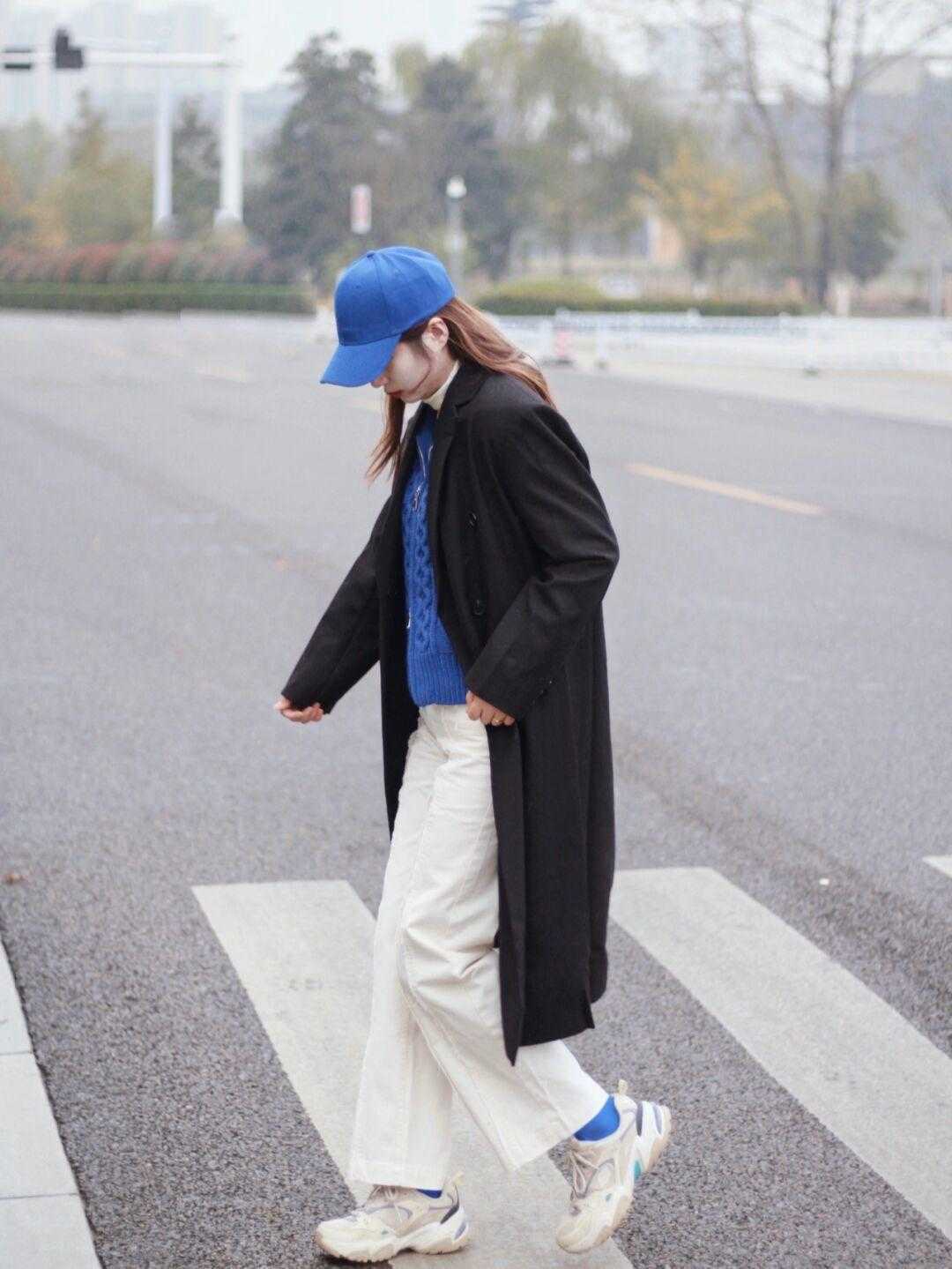 大衣|气质女人都爱“廓形大衣”,这么搭优雅显气质,微胖也能穿