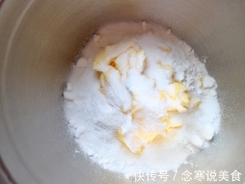 红薯最好吃的做法,做成小零食,酥酥脆脆,唇齿留香,太好吃了