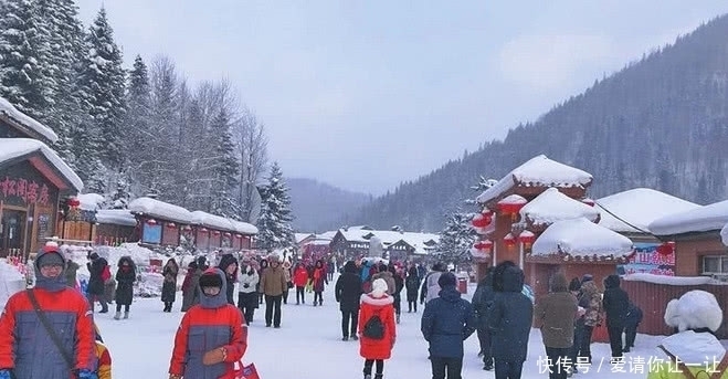 雪乡又开始敛财？一碗白菜炖肉要60元，游客：像抢钱一样