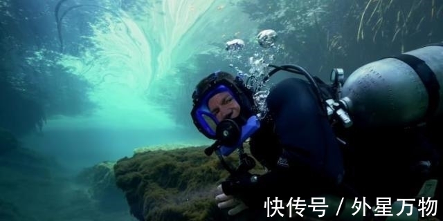 史上最「硬核」纪录片，比贝爷还拼，比《徒手攀岩》还猛