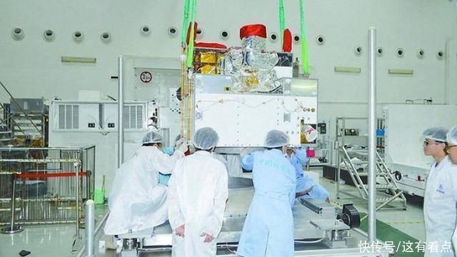 量子通信 中国科研团队突破了!从32厘米到4600公里,我们拿下了全球第一