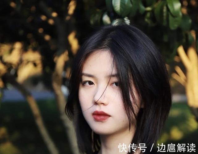 气质 好看发型有很多,唯有“气质款”惹人爱,这4款你更喜欢哪个呢!