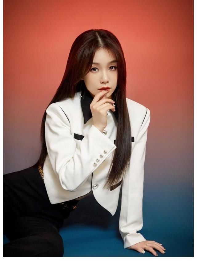 孟美岐|火箭少女合體錄制新綜藝：孟美岐公開邀請賴美云，張紫寧確認(rèn)加盟