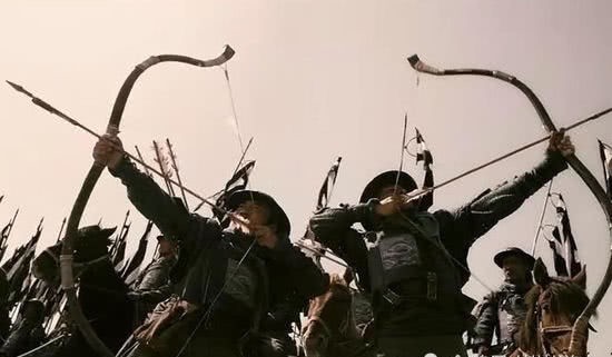 苏定方|唐朝复仇之战:苏定方200骑兵突袭阴山,俘虏突厥士兵10余万