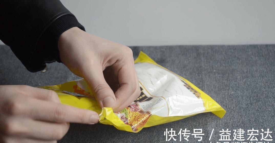 面粉放久了容易生虫 只需要往里放点它, 面粉放多久都不会生虫