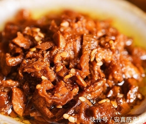 中国“最受喜欢”的8款酱料,老干妈垫底,网友:最后一个真香!