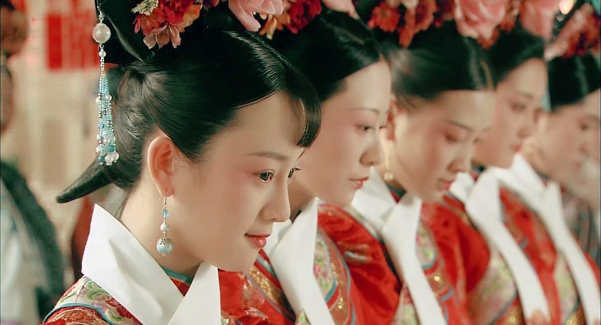  银子|仆人送错奠仪银子，高情商小县令将错就错，几年后狂升一品大员