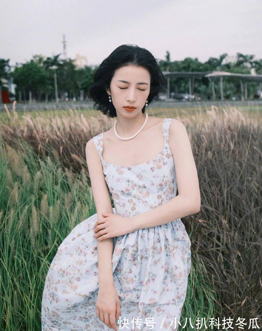 大脸|别让大脸拉低你的颜值!get这4个技巧,时髦翻倍还显脸小!