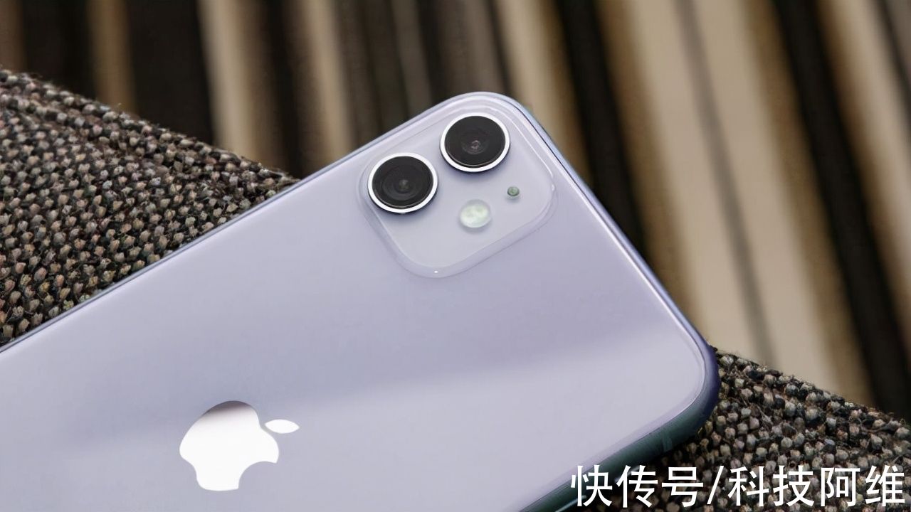 果粉|iPhone11最新价格确认，128GB版本跌至新低价，果粉可以捡漏了