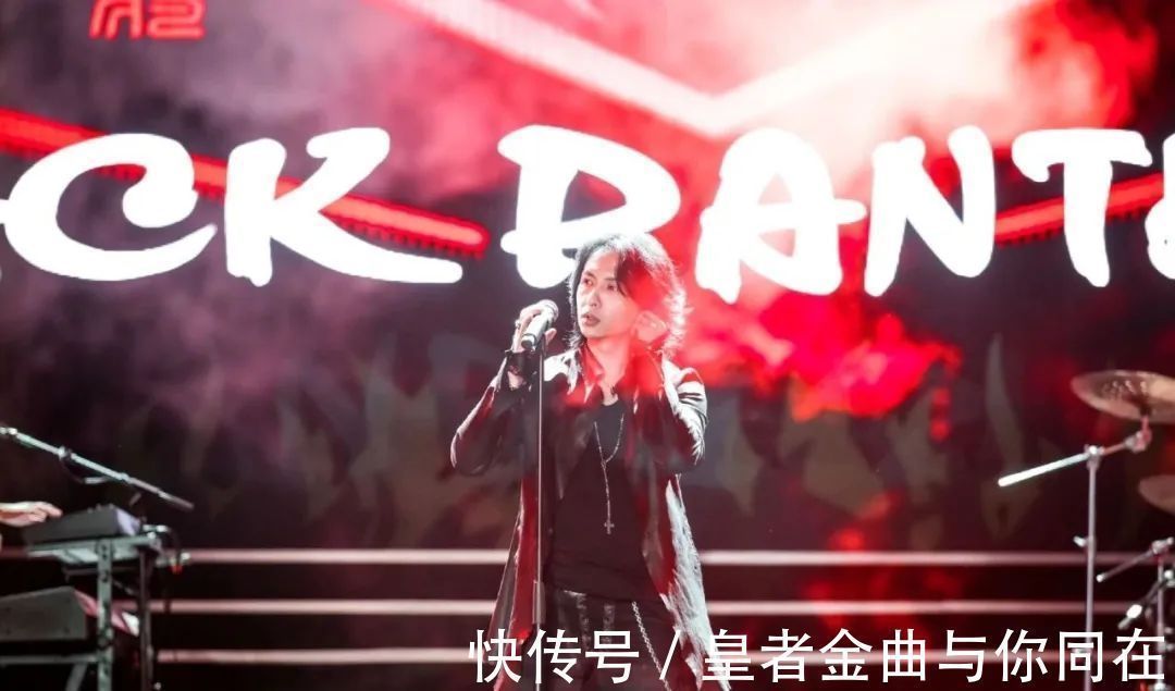 32岁当主唱,酒吧认识女孩爱了20年,连连夺冠的张淇成最大黑马