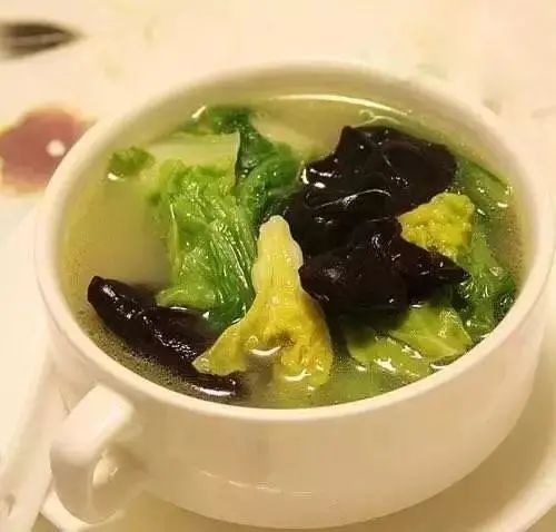 硕参|26岁女子,肠道内长满肿瘤,再次提醒3种食物,少往嘴里塞