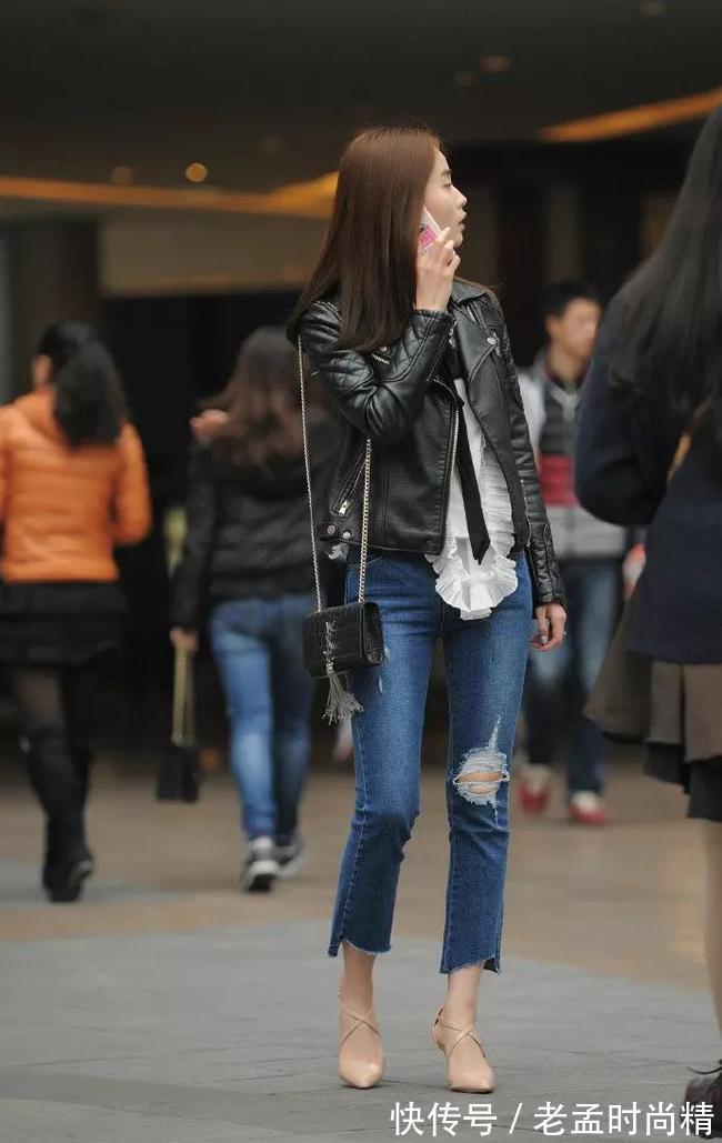气质 街拍美女:高跟鞋气质穿搭,让你秀出优雅的女神魅力