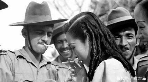 讯号|打扫战场时，日军给受伤士兵点烟，原来这是死亡的讯号！