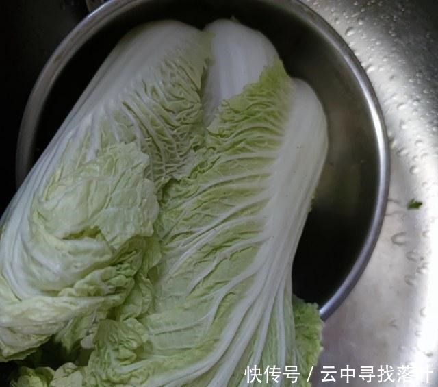 家常|猪肉白菜炖粉条,冬季家常炖菜,全家都爱吃