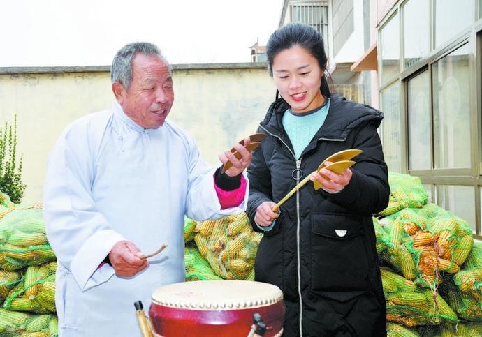  梨花大鼓|一鼓一板一三弦 源于犁铧碎田间