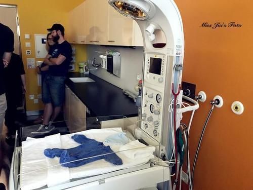 入院|41周入院,24小时催产,5个助产士,我在瑞士可怕的生娃经历