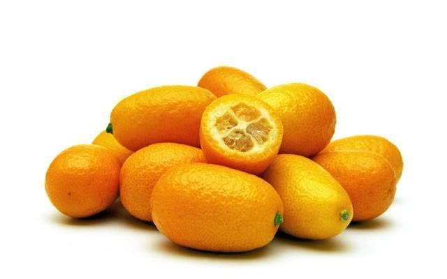 消食积|一把金桔十副药,冬季金桔配一物泡茶,营养双倍,上班族的福音