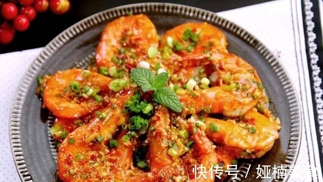 中风|正宗油焖大虾这么做,简单美味、皮酥肉嫩,家中做出饭店味道