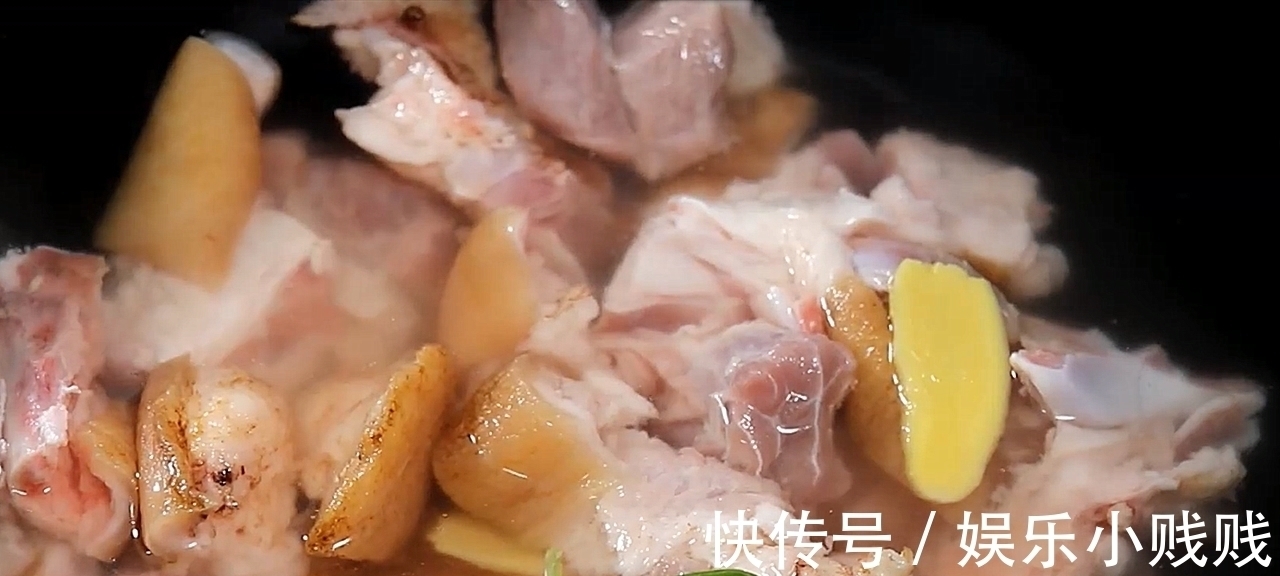 猪蹄想要好吃，不要乱加大料了，手把手教你做，吃一次忘不了