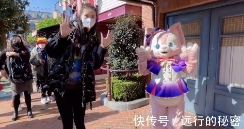 玲娜贝儿|梦幻联动!张常宁教玲娜贝儿打排球,连称对方漂亮,相互致意合影