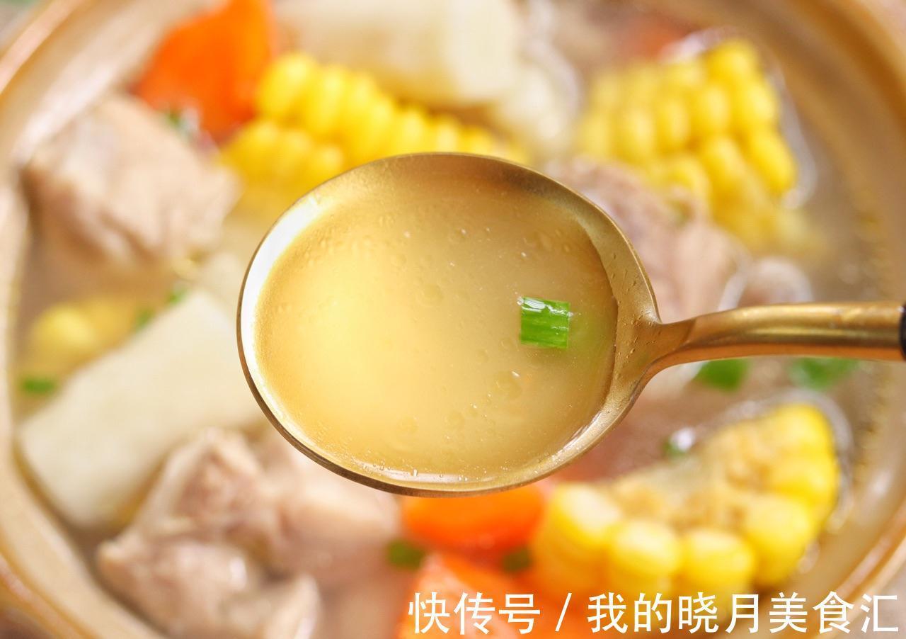 天冷多喝汤，山药和玉米搭配猪骨一起煲汤，清淡滋补真不错