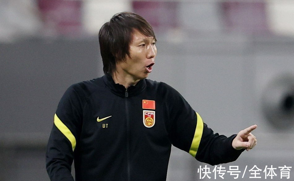 越南|3-2！不服就将他打服！国足击败越南斩获12强赛首胜，出线还有戏