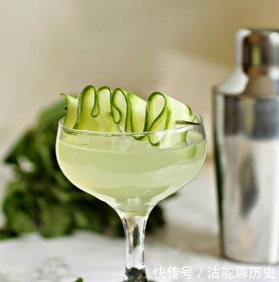 7种美颜护肤的食物可做“天然洗面奶”