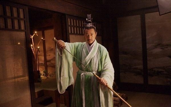 礼崩乐坏|春秋无义战(2)龙战于野:礼崩乐坏,这个锅周天子得背