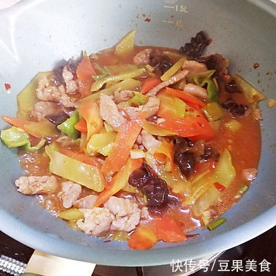 黑木耳|鱼香肉片，不仅做法简单，味道更是无比鲜美