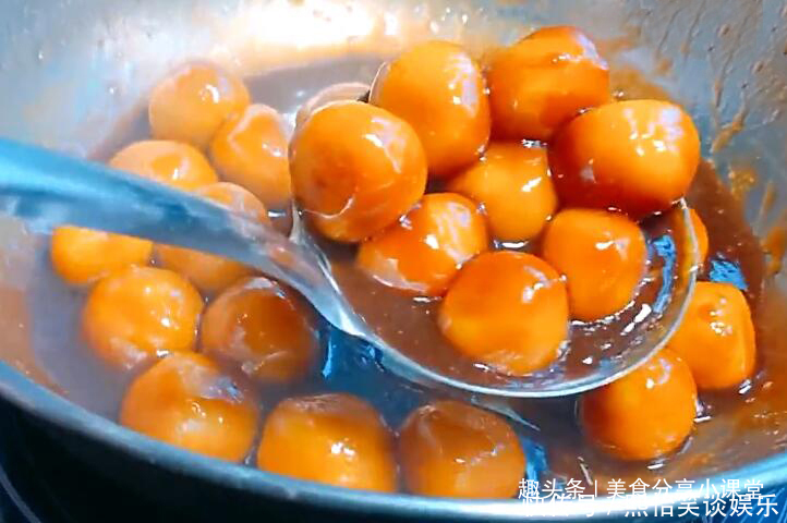 做成|天冷多吃此菜,10块钱一麻袋,做成丸子,软糯香甜,做1顿吃1个月