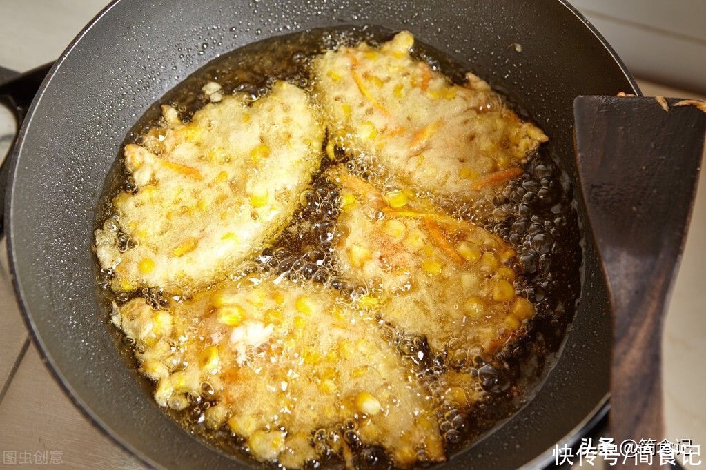 炒菜|3成，5成，7成油温到底有多热？做菜时应该如何辨别？1分钟全掌握