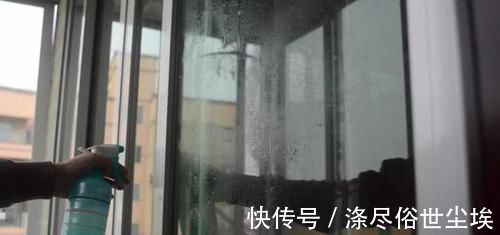 年前大扫除，玻璃太脏别用水擦了，只需喷一点它，干净透亮无水印