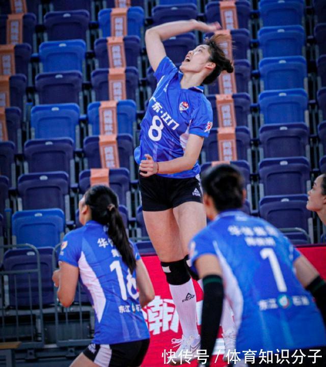 吴梦洁|16岁新朱婷横空出世!强力扣球轰下19分,女排新女王展现火热状态