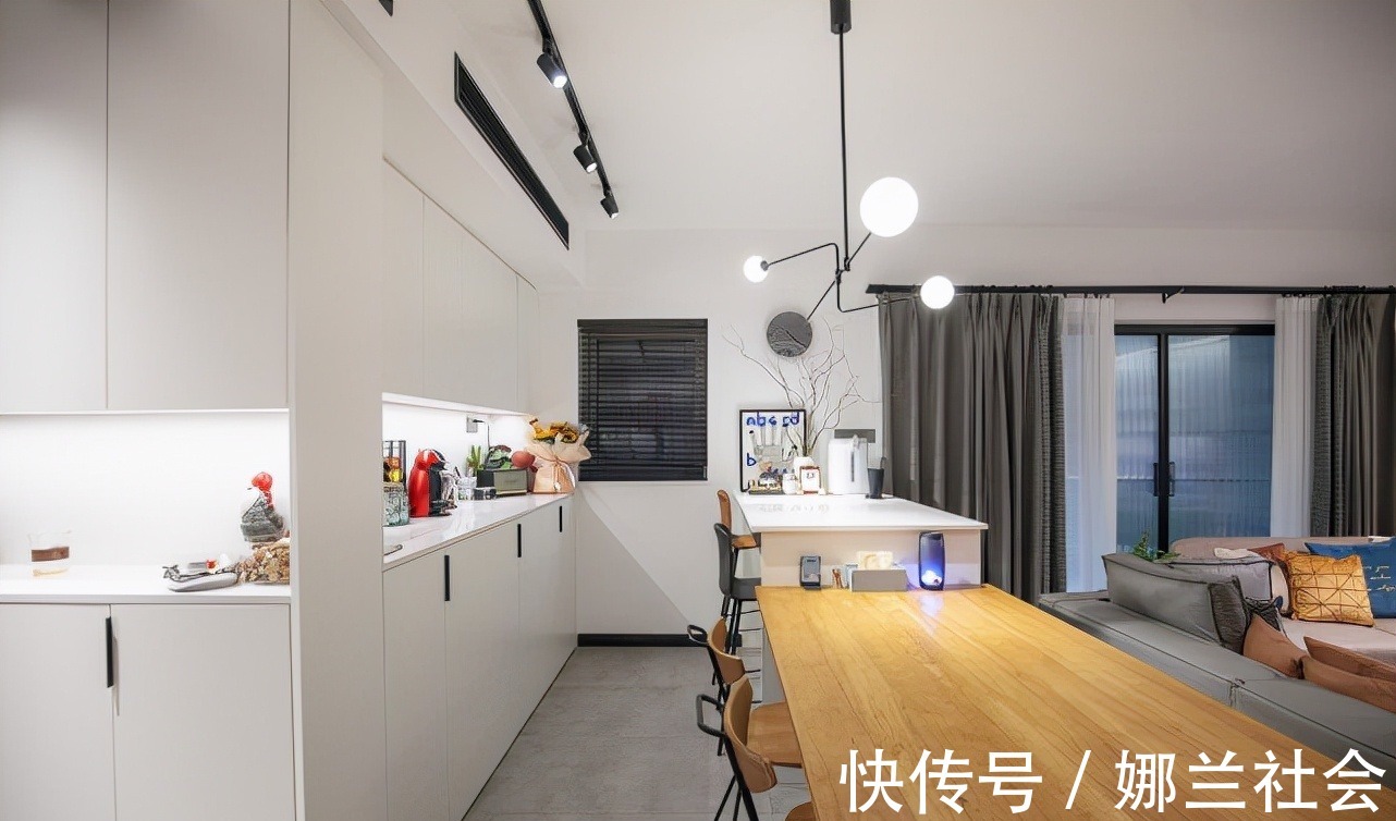 现代|130平现代极简风设计,打造出清爽简而不减空间