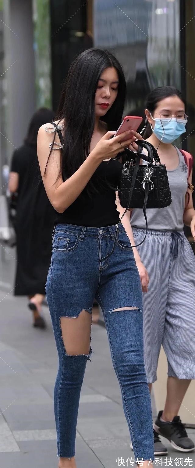 高跟鞋 穿“御姐范”的打底裤,个性混搭让人一见倾心,清凉时尚!