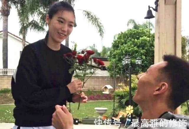 易建联|易建联带两儿子回洛杉矶家，儿子名字遵循家族规定：男孩必须叫YJL