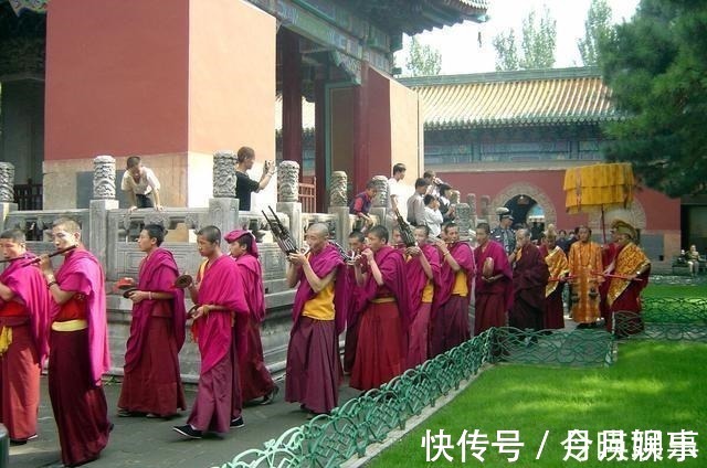 扎什伦布寺&著名的90后活佛——十一世班禅额尔德尼·确吉杰布