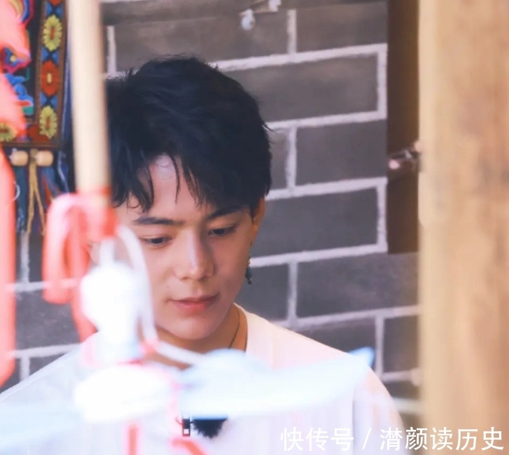 中餐廳5|《中餐廳5》定檔后,老成員趙麗穎攜好友回歸,這一季真不缺話題