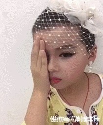 别说这是同一个人男生们啊,还是珍惜那些素颜就能看的女生吧