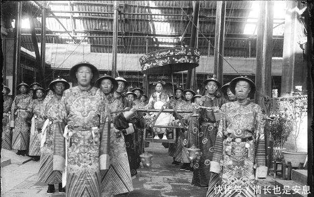 慈禧太后|为什么慈禧死后三年清朝就灭亡了，她真的有那么大的威慑力吗？