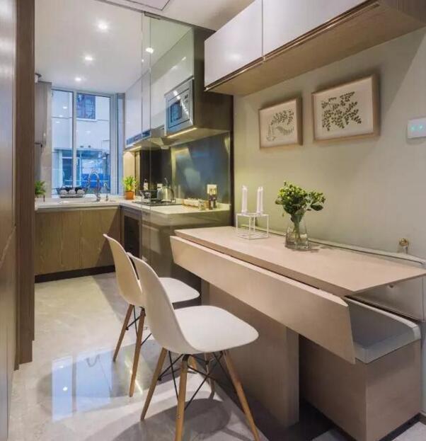 卫生间|60㎡老破屋一半住四代人一半存物,卫生间居然在厨房,狗窝变金窝
