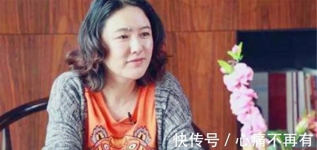 女子@女子带齐白石画去鉴宝,专家道:赝品,女子冷笑:齐白石是我爷爷