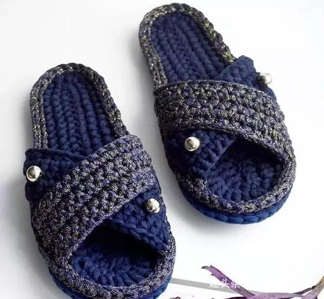 拖鞋&家里有织女，拖鞋不用买，布条钩一双好看又好穿！手工编织附教程