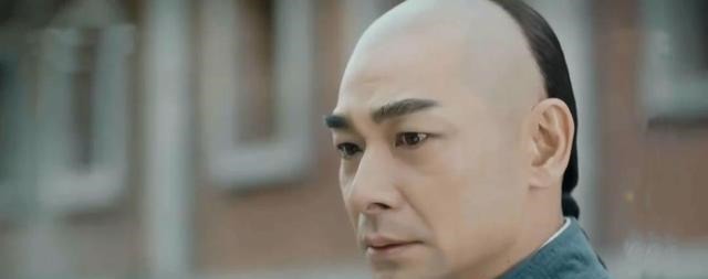 谨慎|《大侠霍元甲》一直都很谨慎霍元甲,但是在荣先生面前,他很混乱