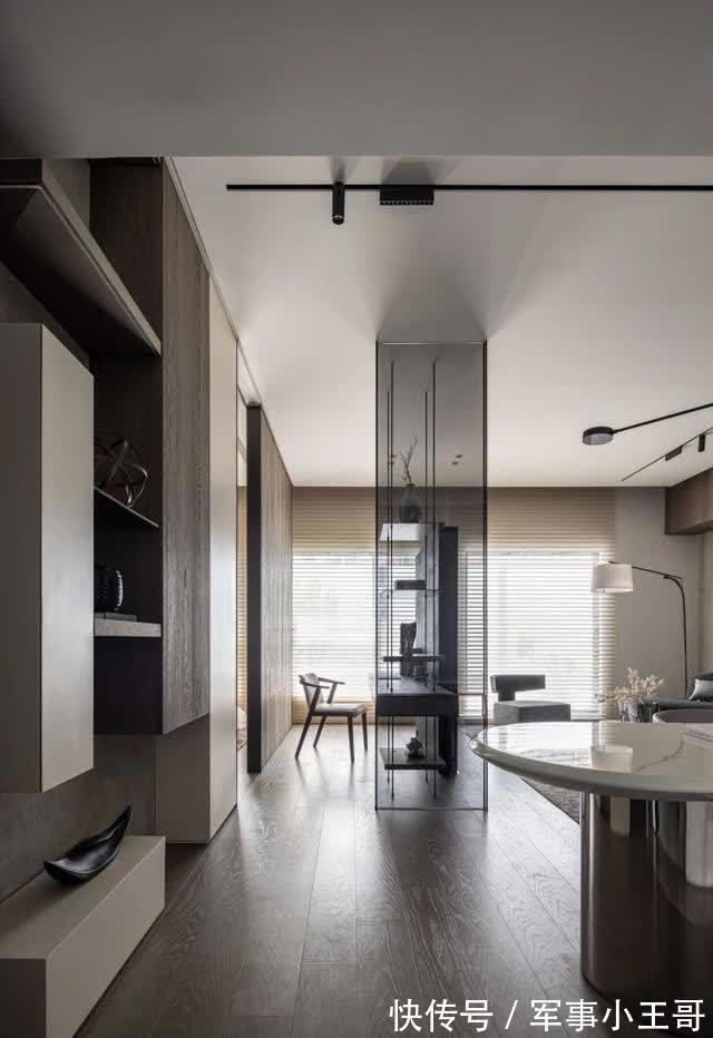 餐厅|参观了这位大学老师的家,才明白何为高级感,光是客厅就迷住了我